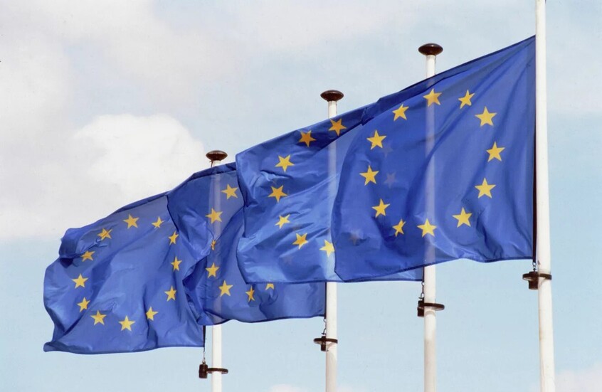 سكاي نيوز: فشل الاتحاد الأوروبي في حسم قرض أوكرانيا يهدد مصداقيته ويهمّشه في المفاوضات