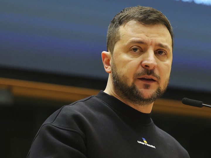 زيلينسكي: وفدنا في طريقه إلى الولايات المتحدة لجولة جديدة من مفاوضات التسوية