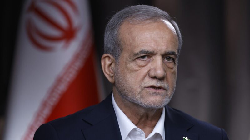 بزشكيان: لا أقبل بإيران مجزأة وضعيفة