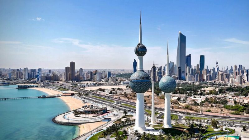 الكويت تمنح المخالفين في قضايا ملف الجنسية فرصة للعفو وتحدد المهلة