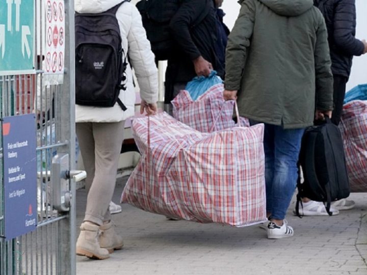 النرويج تعلن عن قرار هام بشأن اللاجئين السوريين يبدأ تطبيقه مطلع العام المقبل