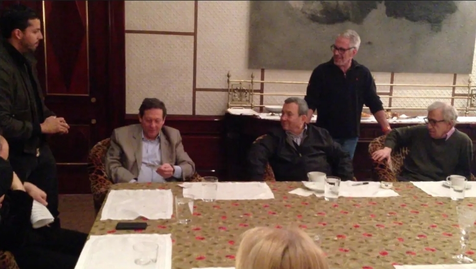 صور إبستين تفضح علاقات مفاجئة.. أسماء بارزة في عالم السياسة والتكنولوجيا والإعلام تظهر في الأرشيف