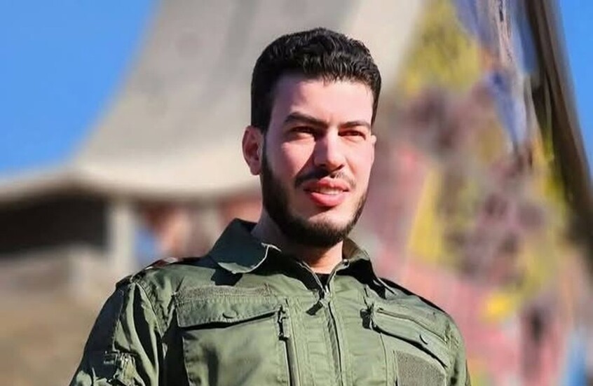 “الأخبار”: مسؤول سوري يجول في مقاهي وسط بيروت بحثا عن مسؤولين في النظام السابق