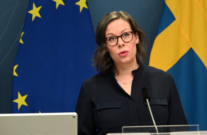 على خلفية حكم إعدام مواطن سويدي.. ستوكهولم تستدعي سفير طهران