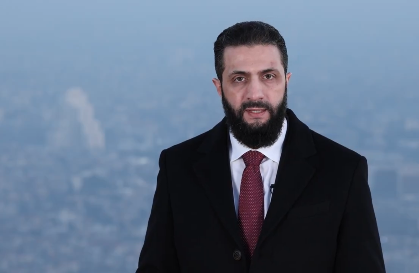 الشرع يهنئ الشعب السوري برفع كامل العقوبات عن البلاد (فيديو)