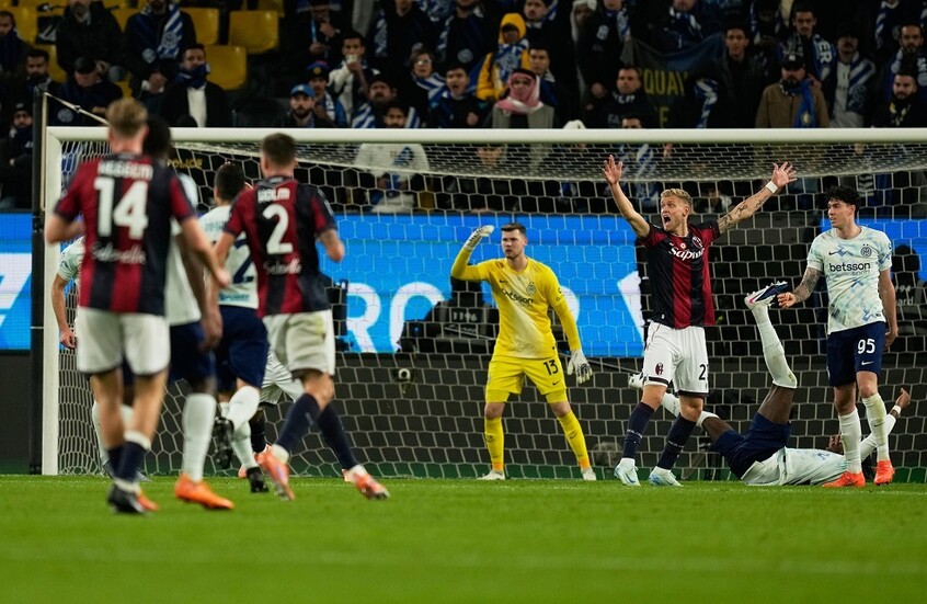 “بولونيا” يسطّر التاريخ في السعودية (فيديو)