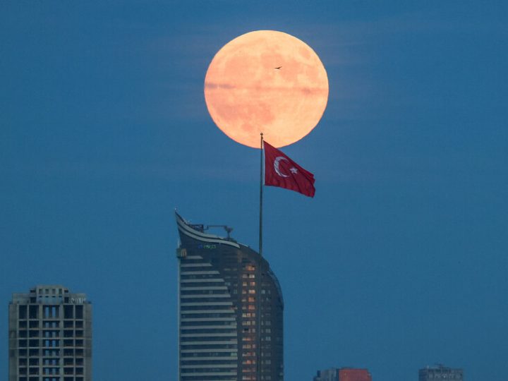 “حماس” تصدر بيانا عقب الاجتماع مع الاستخبارات التركية