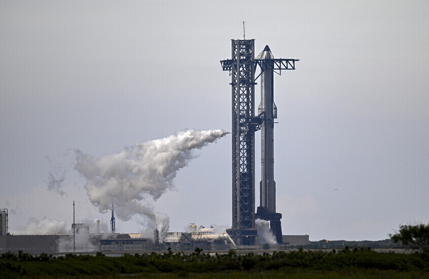 صحيفة: انفجار مركبة “ستارشيب” عرض طائرات ركاب للخطر في يناير الماضي