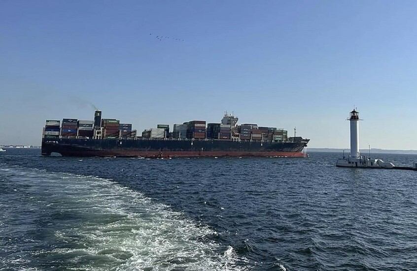 السماح للسفينة الروسية “أدلر” بمغادرة المياه الإقليمية السويدية