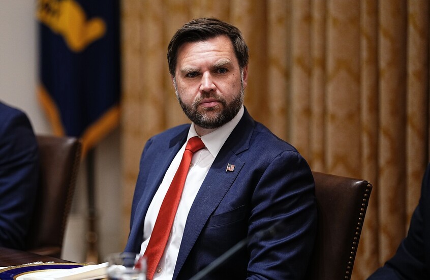 فانس يكشف عن “اختراق جدي في مفاوضات” أوكرانيا