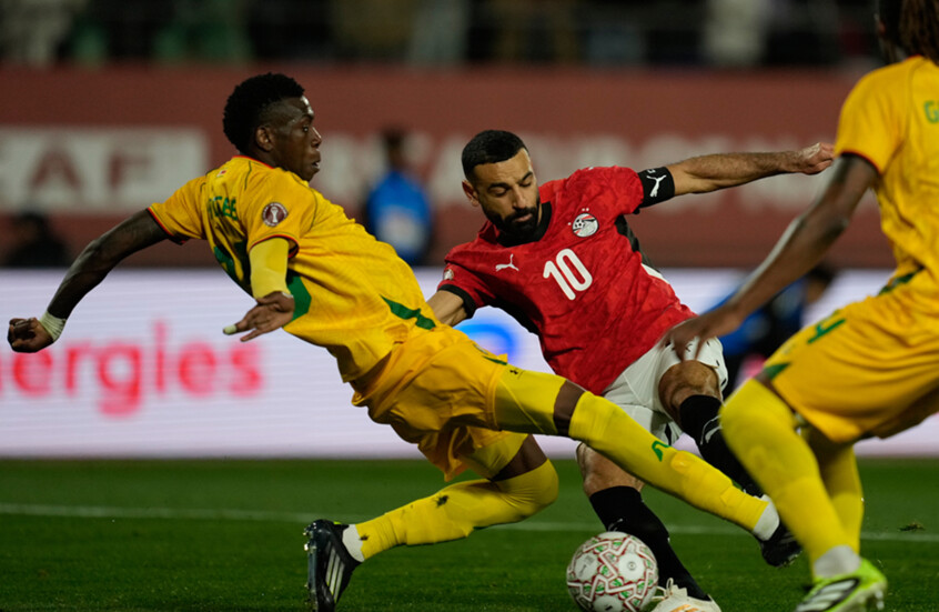 بهدف “قاتل”.. صلاح ينقذ منتخب مصر من التعثر أمام زيمبابوي (فيديو)