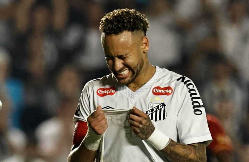 قبل كأس العالم 2026.. نيمار يخضع لجراحة ناجحة