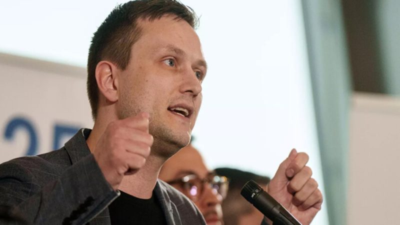 رئيس وزراء غرينلاند: تصريحات ترامب حول الجزيرة “تبعث على الحزن”