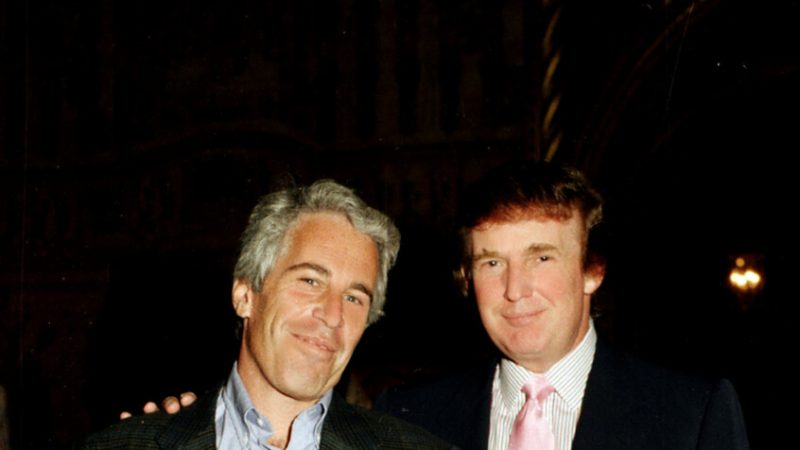 المجرم الجنسي إبستين  بعث برسالة لمغتصب شهير تحدث فيها عن “مشاركة ترامب لهما حب الفتيات الصغيرات”!