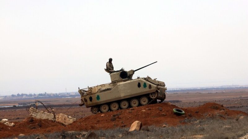 الجيش الأردني يخوض اشتباكات مسلحة مع عصابات تهريب أسلحة ومخدرات على الحدود مع سوريا