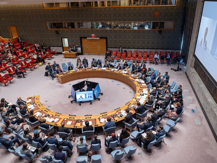 أمريكا وإيران تتبادلان الانتقادات في الأمم المتحدة بشأن المحادثات النووية