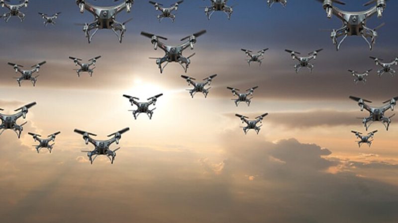 سقوط الغرب وصعود الشرق.. 2026 في عيون نوستراداموس وشيفرة “السرب العظيم من النحل”