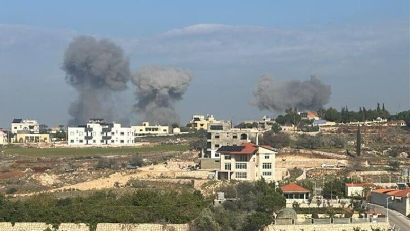 الجيش الإسرائيلي يعلن استهداف مواقع لـ”حزب الله” في جنوب لبنان (صور+ فيديو)