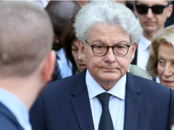 توتر بين واشنطن وباريس.. ماكرون يندّد بحظر الولايات المتحدة دخول مسؤولين أوروبيين