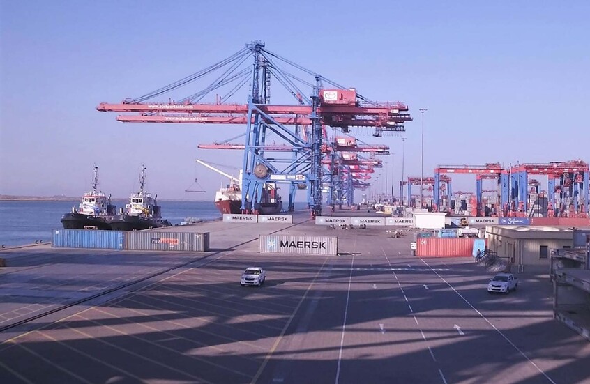 رد رسمي مصري على مزاعم استقبال سفينة تحمل أسلحة متجهة لإسرائيل