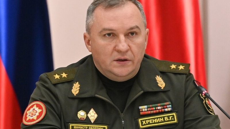 وزير دفاع بيلاروس: الغرب يستعد للحرب وهذه ليست كلمات “جوفاء”