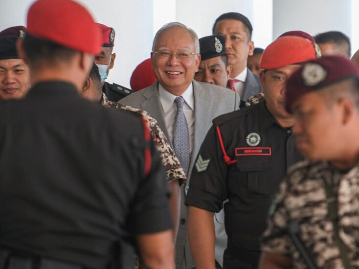 ماليزيا.. إدانة نجيب عبد الرزاق في قضية فساد صندوق التنمية