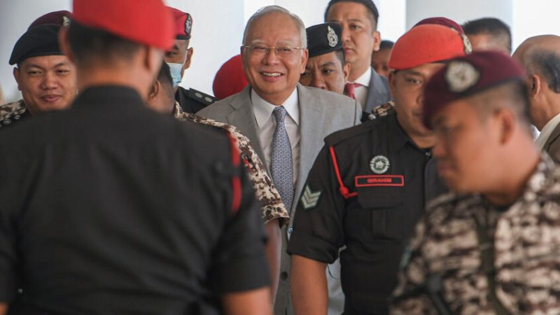 ماليزيا.. إدانة نجيب عبد الرزاق في قضية فساد صندوق التنمية