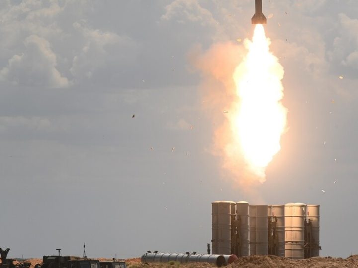 الجيش الروسي يسقط 24 مسيرة جوية معادية فوق  القرم والبحر الأسود خلال 4 ساعات