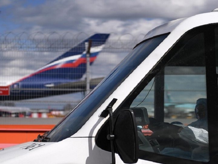 ريابكوف: الولايات المتحدة تربط استئناف الرحلات الجوية مع روسيا بتسوية الأزمة الأوكرانية