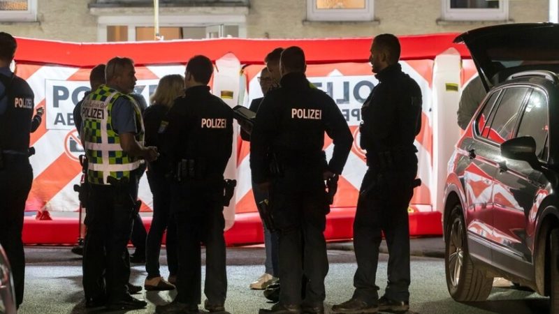 ألمانيا.. الأمن يرديه قتيلا بالرصاص إثر هجومه بمقص في مستشفى والشرطة الجنائية تفتح تحقيقا