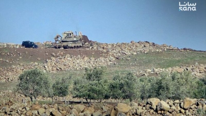“سانا”: قوات الجيش الإسرائيلي تتوغل في ريف القنيطرة الشمالي