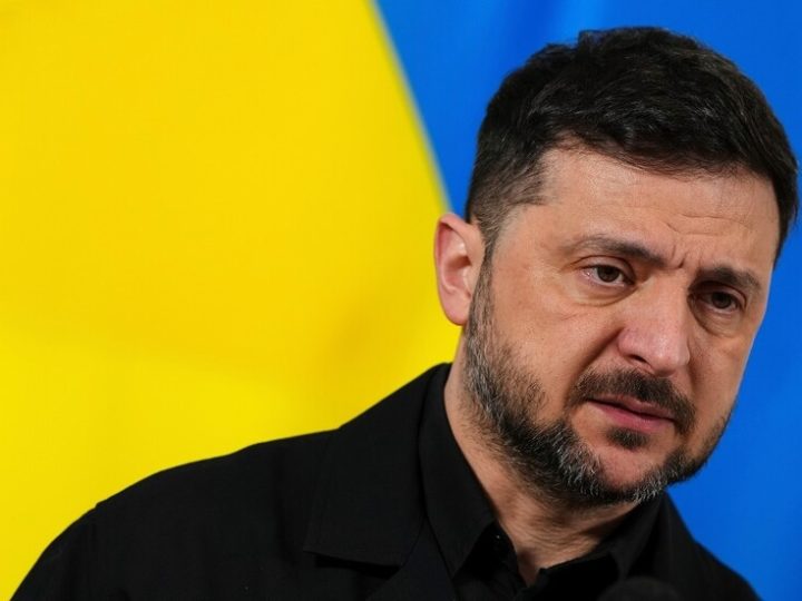 نائب أوكراني: ترامب وبوتين أرسلا إشارة واضحة لزيلينسكي