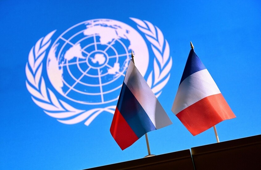 فيليبو يتهم الجنرال بالوميرو بالسعي لإشعال حرب بين فرنسا وروسيا