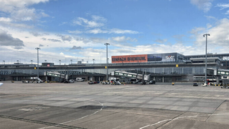 ألمانيا.. إغلاق مطار هانوفر بعد رصد مسيرات في مجاله الجوي