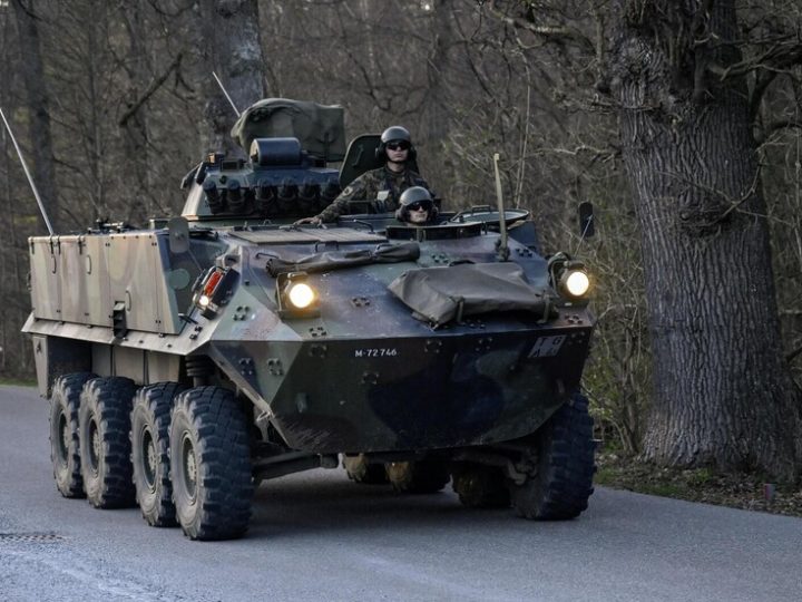 قائد الجيش السويسري: لسنا قادرين على صد هجوم واسع النطاق