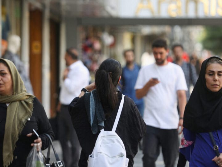 إيران تدق ناقوس الخطر.. عدد السكان سيتراجع إلى النصف