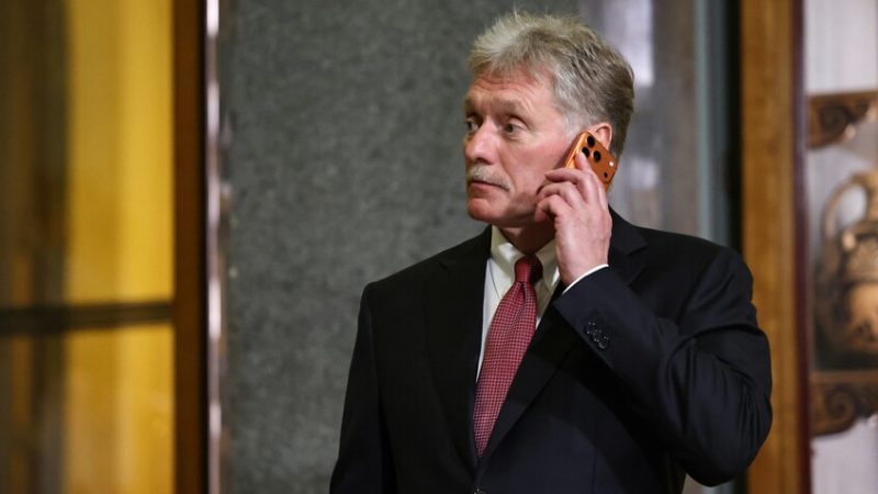 بيسكوف يؤكد إجراء اتصال هاتفي بين بوتين وترامب