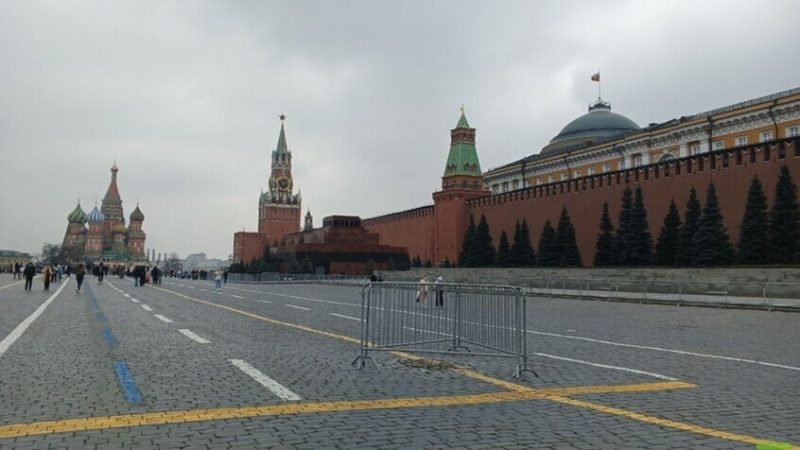 موسكو تكشف عما يتعين على كييف فعله لتسوية الأزمة وإنهاء الأعمال القتالية