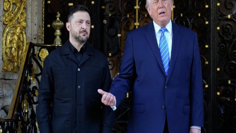 ترامب يفيد بأن الأطراف اقتربت كثيرا من حل النزاع في أوكرانيا