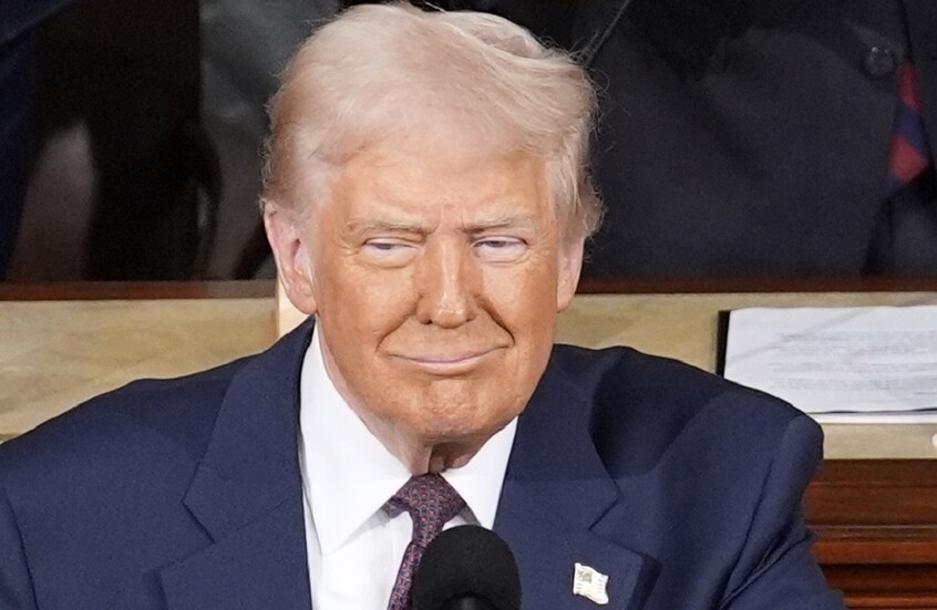 ترامب لزيلينسكي: روسيا لم تقصف محطة زابوروجيه الكهروذرية