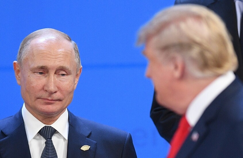 ترامب: ناقشت مسألة إعادة إعمار أوكرانيا مع بوتين