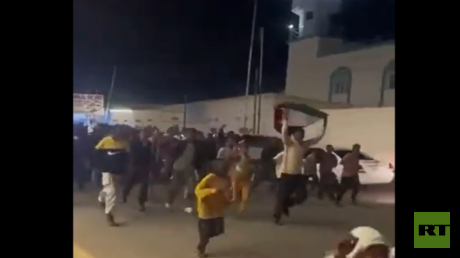 “ملوحين بالعلم الفلسطيني”.. مظاهرات غاضبة في صومالي لاند ضد الاعتراف الإسرائيلي (فيديو)