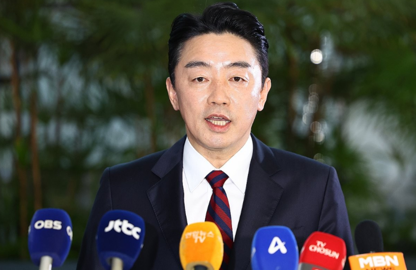 كوريا الجنوبية ترسل مبعوثا رئاسيا لتعزيز صادرات الأسلحة