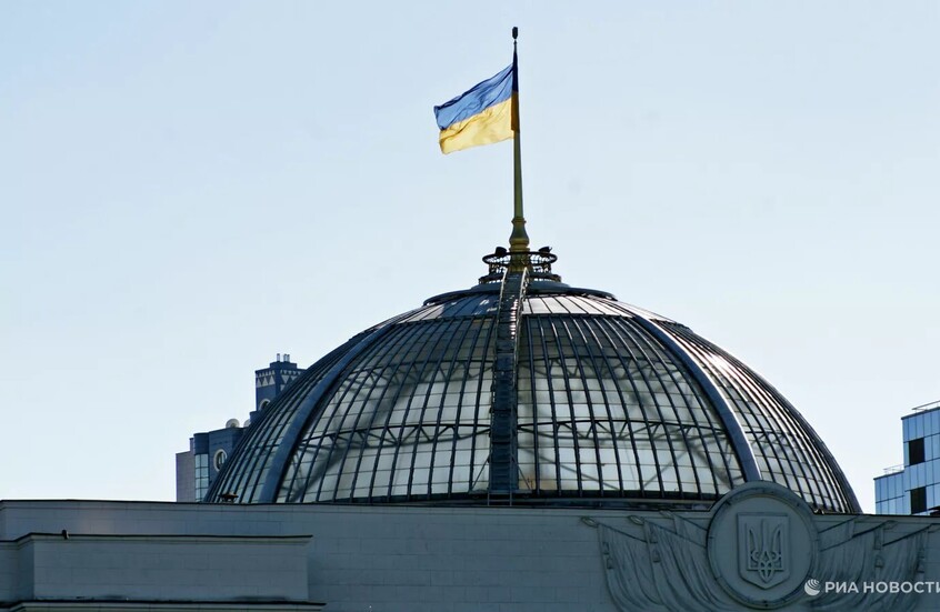 نائب أوكراني: البرلمان قد يقر قرارات “غير شعبية” لكنها ضرورية للسلام