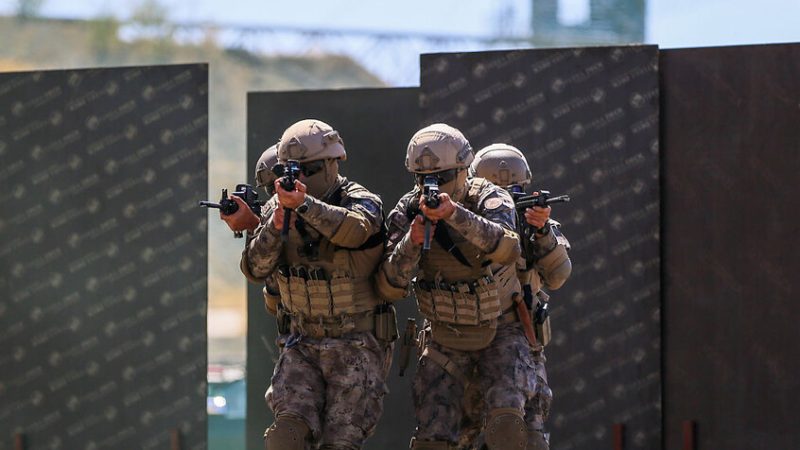 الشرطة التركية تعتقل 110 مشتبها بهم في حملة ضد تنظيم “داعش”