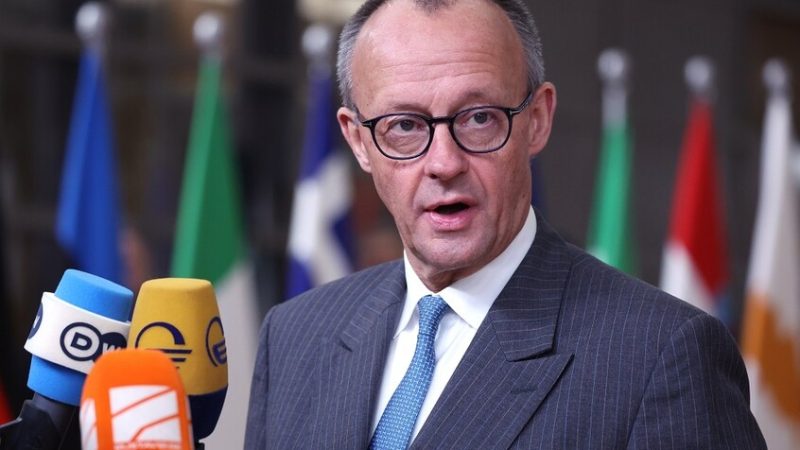 ميرتس يعلن عن مشاورات جديدة بمشاركة أوروبا وكندا حول التسوية الأوكرانية