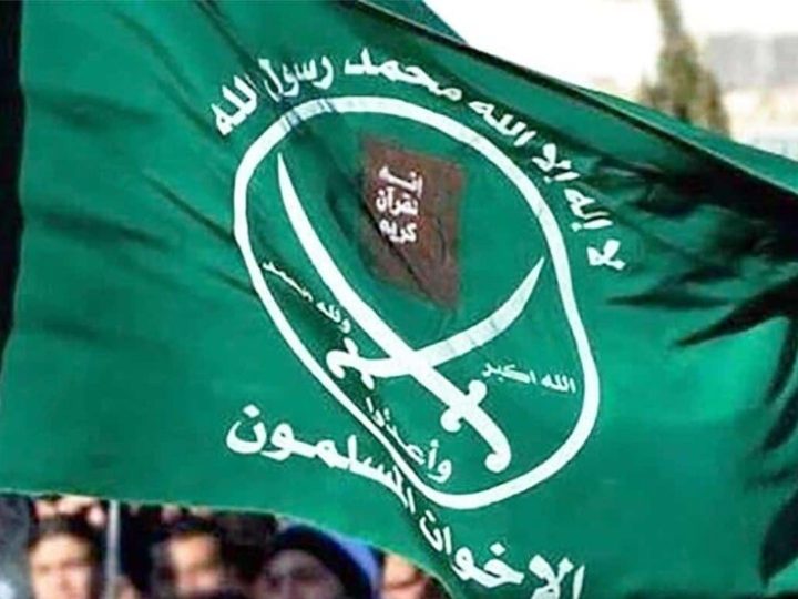 مصر تقضي بالسجن المؤبد على إعلاميين معارضين بارزين