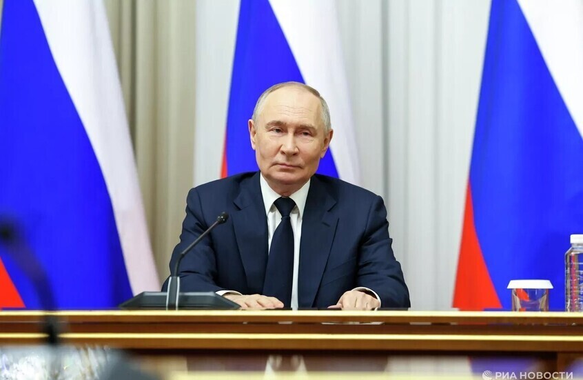 “جريمة إرهابية مكتملة”.. تعليق مصري على محاولة أوكرانيا استهداف مقر بوتين