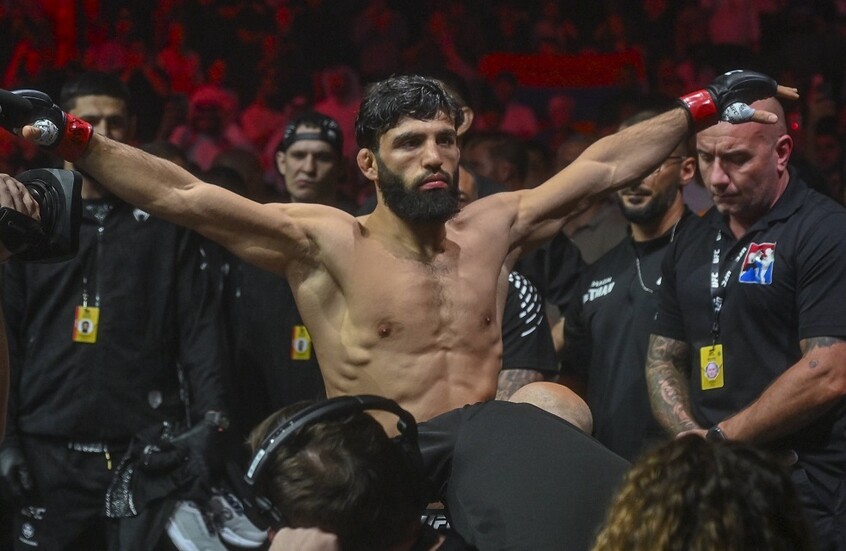 أرمان تساروكيان يخفق في الفوز على “شارا بوليت”.. (صور)