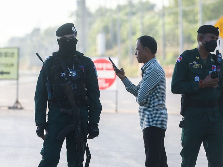 تايلاند تطلق سراح 18 جنديا كمبوديا كانوا محتجزين منذ أشهر عدة